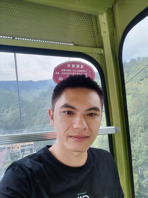 小鱼的第一张照片--灵川父母相亲团